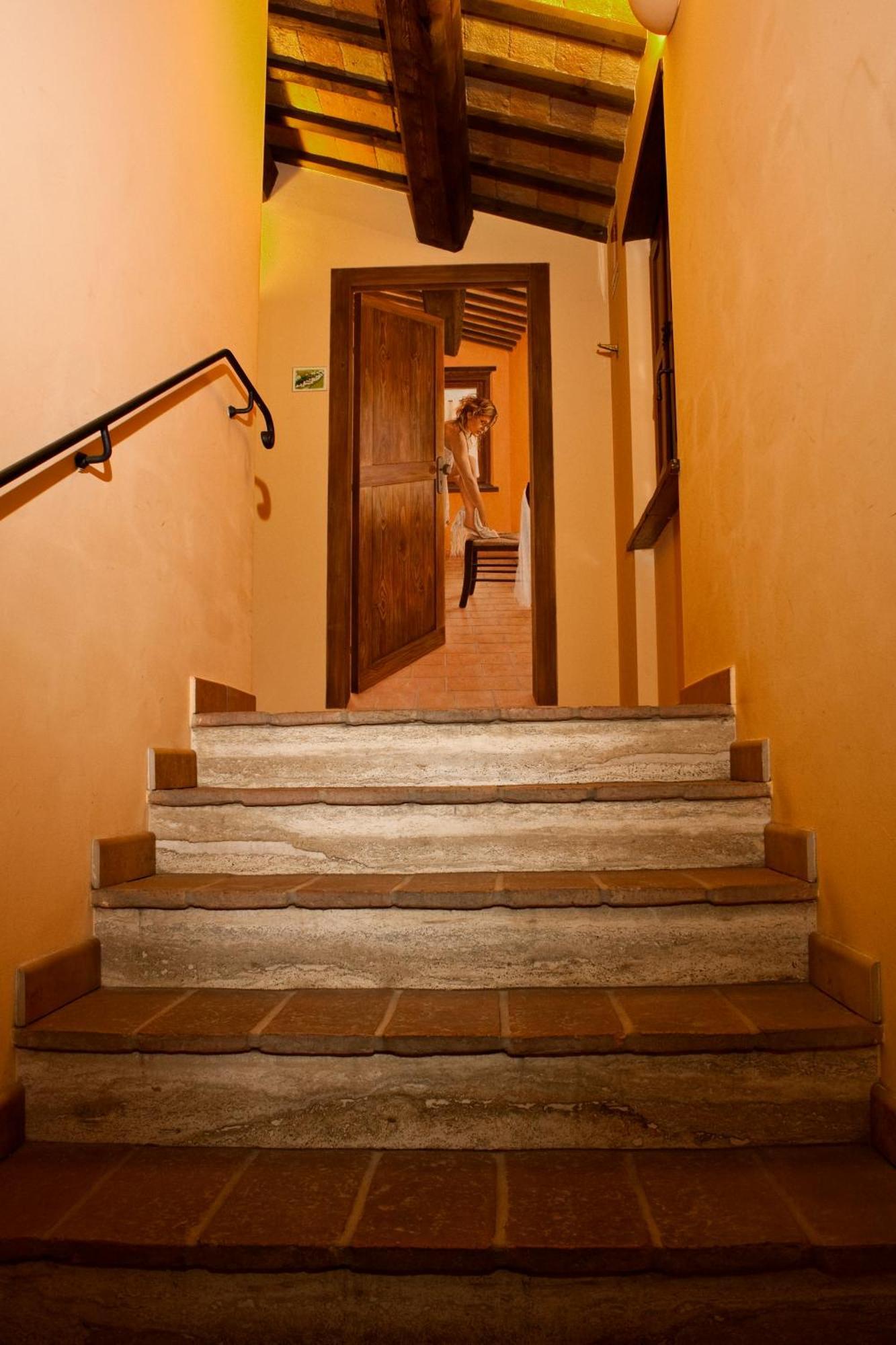 Cadabò Vila Montecarotto Exterior foto